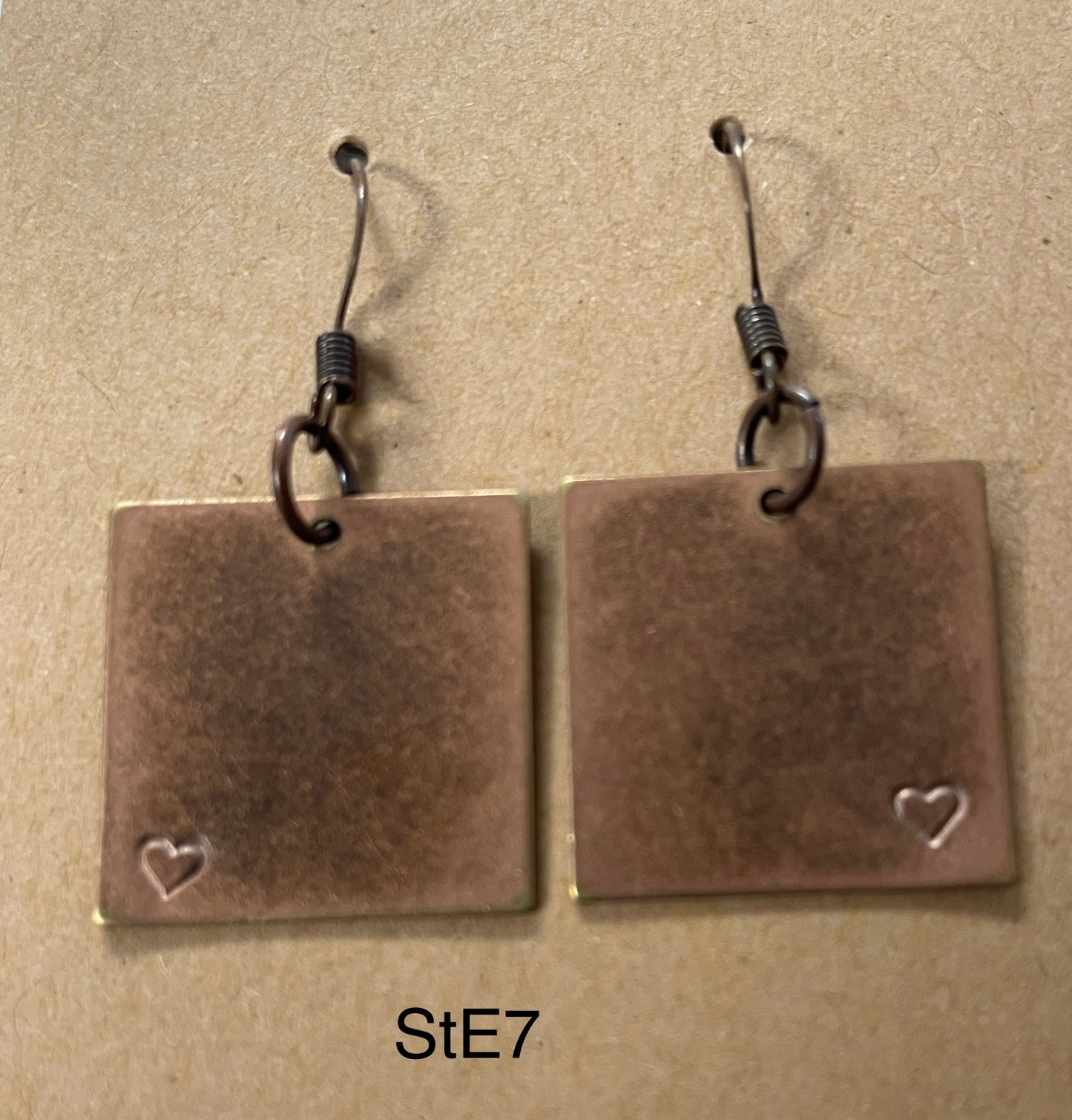 Copper with stamped heart earrings STE7