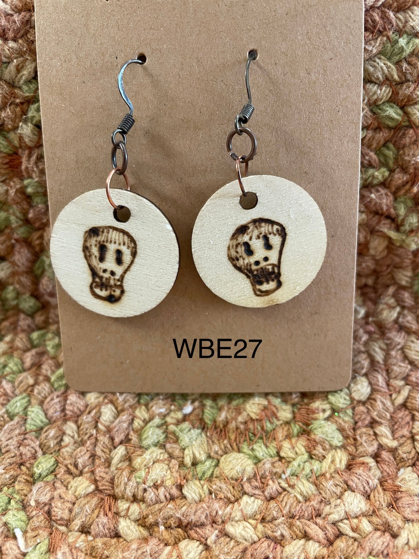 Wooden skull Earrings WBE27